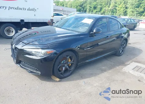 2018 Alfa Romeo Giulia Ti Awd z USA, uszkodzony, nr VIN ZARFAEEN8J7597857